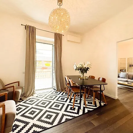 Brera Sun Terrace, Light-filled 4th R Floor Gem Apartmán Milán